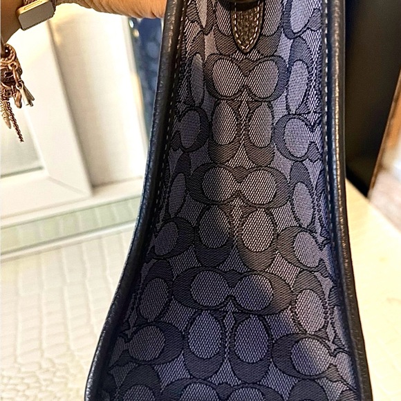 Elegant Coach Navy Blue Dempsey Signature Satchel and Wallet Set - Picture 4 of 9